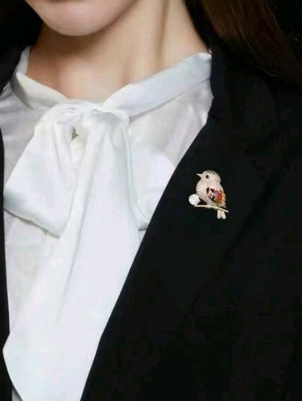 Cute Bird Rhinestone Brooch Pin - Picture 2 of 3